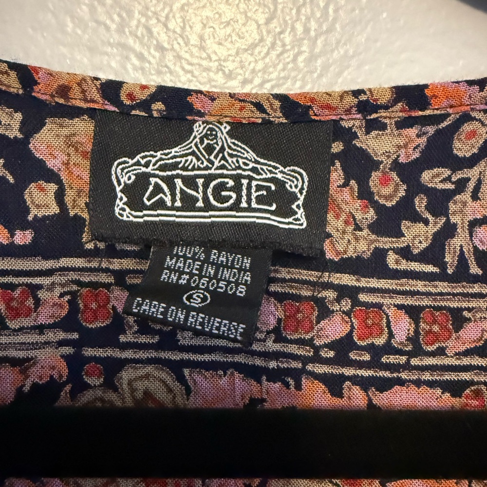 Angie Multicolor Floral Tunic Top - Picture 3 of 3